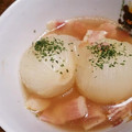 きんさんぎんさん's cooksnap of when they made 新玉ねぎの丸ごとスープ煮.
