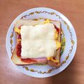 満腹もも's cooksnap of when they made 簡単！朝食に！たまハムチケチャトースト.