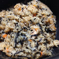 かなぶん_Y's cooksnap of when they made ひじきとツナのもっちり炊き込みご飯.