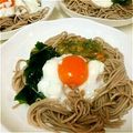 recoreco's cooksnap of when they made 納豆まぜ蕎麦ポーチドエッグのせ.