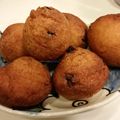 サラ☆Ｊ's cooksnap of when they made 簡単サーターアンダギー.