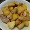 もへ0622's cooksnap of when they made ＊簡単＊ガリバタチキンポテト.