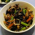 ゆみなっつ☆'s cooksnap of when they made つきこんにゃくとひじきの煮物.