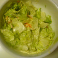 liutan's cooksnap of when they made レタスとカニカマのマヨじょうゆサラダ.