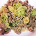 くぅ苺mama's cooksnap of when they made お弁当に～♪豚とキャベツの胡麻ドレ炒め.