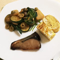 Melina87's cooksnap of when they made ズッキーニとホウレンソウと舞茸の炒め物.