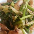 かぎまんま's cooksnap of when they made 鶏むね肉とニンニクの芽のオイスター炒め.