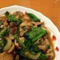 Mappygirl's cooksnap of when they made 豚肉とたまねぎの炒め煮(時々しめじ).