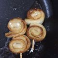 見習い主婦ゆん's cooksnap of when they made お弁当に♪クルクル竹輪の照り焼き.