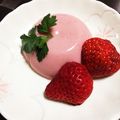 コック三四郎's cooksnap of when they made イチゴココナッツミルクプリン.