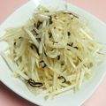 ＊にょにょん＊'s cooksnap of when they made レンジでチンする超簡単もやしサラダ.