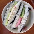 ななかずだい's cooksnap of when they made お花見弁当に♪かまぼこおにぎらず.