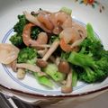 ぎょさん☆'s cooksnap of when they made エビとブロッコリーの炒めもの.