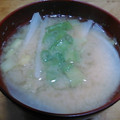 単！！'s cooksnap of when they made 大根と大根の葉のお味噌汁.