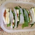 emi0015's cooksnap of when they made 簡単おつまみ★かまぼこチーズ★.