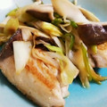 middi's cooksnap of when they made 簡単＊ブリと長ネギの塩炒め.