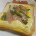 ネコかえる's cooksnap of when they made 簡単キッシュをトーストに☆彡.