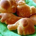 豆乳ばなな's cooksnap of when they made オリーブオイルで*薄力粉のパン*.