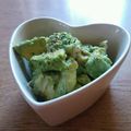 ღみるくღ's cooksnap of when they made アボカドとナッツの美肌サラダ.
