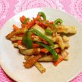 シャンプーハット's cooksnap of when they made お弁当にもう一品♪チンジャオ竹輪.