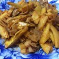 ろんのすけ's cooksnap of when they made 簡単★たけのこ＆豚肉の豆板醤炒め.