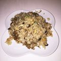 ちゅろりんこ's cooksnap of when they made 牛肉としめじのガーリックライス.