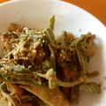 Callaza's cooksnap of when they made ウドの葉っぱの練りゴマ和え.