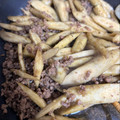 まあこニャン's cooksnap of when they made 簡単彼ご飯❤豚挽肉とごぼうのどんぶり.