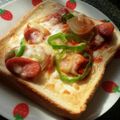 まぁむかんとりぃ's cooksnap of when they made ☆簡単☆わが家の朝食ピザトースト.