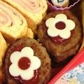 にじジャム's cooksnap of when they made ＊キャラ弁おかず＊　お花ハンバーグ.
