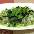 リリーペン's cooksnap of when they made めかぶと新玉ねぎのサラダ シャキコリッ！.