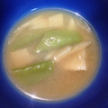 hyperaika's cooksnap of when they made 簡単★筍と絹さやの味噌汁.