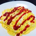 暇してる就活生's cooksnap of when they made 鶏ガラスープでオムライス.