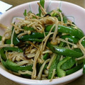 みぃこかあちゃん's cooksnap of when they made ピーマンとえのきの塩こんぶ炒め.