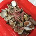 みかちゃまる's cooksnap of when they made ルクエde♡蛤と舞茸の洋風バター酒蒸し.