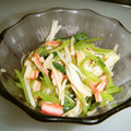 だれんしゃん's cooksnap of when they made ☺レンジで簡単♪かにかまと三つ葉の和え物.