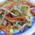 みろり6221's cooksnap of when they made 中華風☆もやしとにんじんの和え物.
