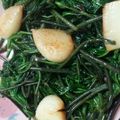 こめかあちゃん♪'s cooksnap of when they made 山菜☆コシアブラのにんにくバター炒め.