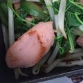 ぽる＊'s cooksnap of when they made 豆苗と魚肉ソーセージのガリバタ醤油炒め☆.