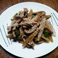 とりてんちゃん's cooksnap of when they made 胃袋鷲掴み！！豚とごぼうときのこの丼⁂.