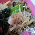 蜂蜜牛乳's cooksnap of when they made 超簡単☆しめじと豆苗のドレッシング炒め.