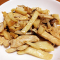 さんしろ母's cooksnap of when they made たけのこ＆きのこのガリバタ炒め.