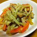 G☆BOYSママ's cooksnap of when they made フキとベーコンのまろやか炒め.