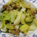 EnjoySun's cooksnap of when they made 春キャベツde簡単にら豚♥.