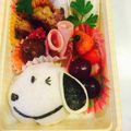 ぷちぷちもぐら's cooksnap of when they made キャラ弁★スヌーピーのまるぱんサンド.