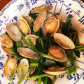 しーちゃみ's cooksnap of when they made 簡単美味しいｱｻﾘのにんにくバター炒め♡.