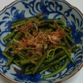 bluerose3's cooksnap of when they made 簡単アク抜き不要♪わらびと油揚げの炒め煮.
