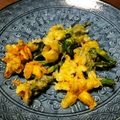 みいこまま's cooksnap of when they made ヤチブキの花の天ぷら.
