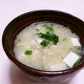 赤い電話's cooksnap of when they made もやしと豆腐の味噌汁.