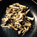 みなみなみ！'s cooksnap of when they made エリンギと舞茸のバジル炒め.